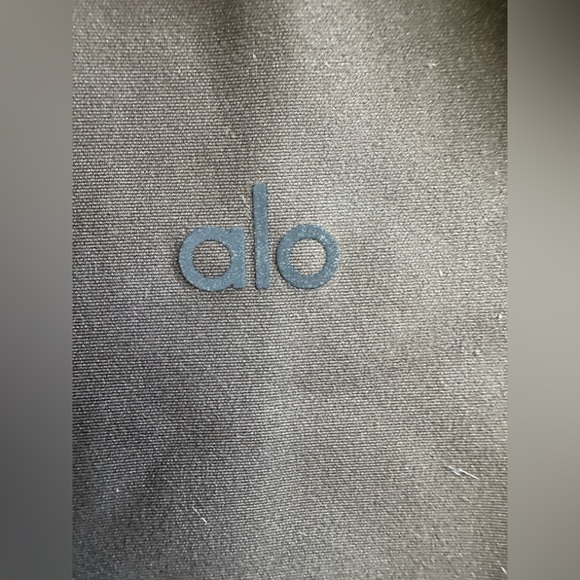 ALO leggings - Picture 3 of 6